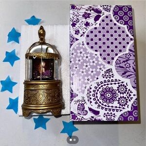 listing-status-banner